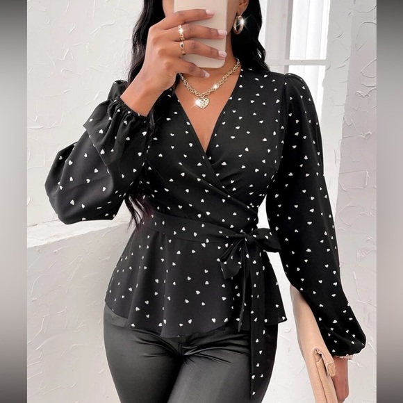 Hearts print belted peplum blouse - Picture 8 of 16